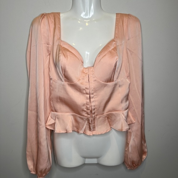 NWOT ASTR The Label Long Sleeve Hook & Eye Peplum Top Corset Bustier Blo… - Picture 10 of 13